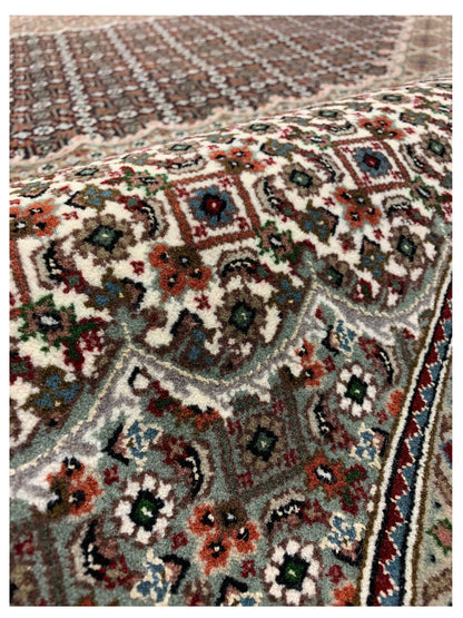 Maharaja Mahi Black Ivory
