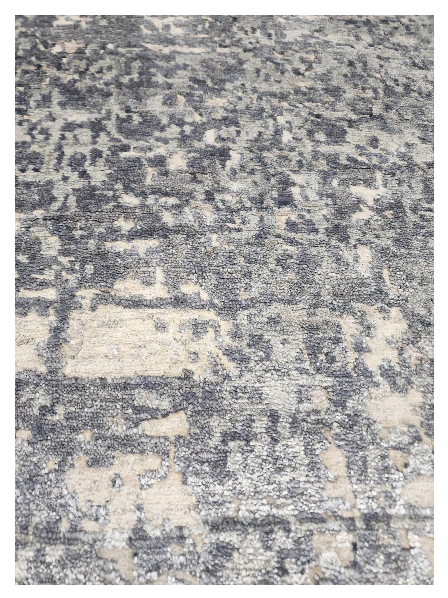 Mantra MN-300 Grey Ivory